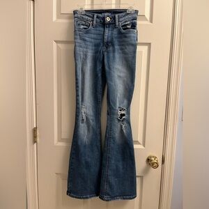 Maurice’s Women’s Edgely Distressed Blue High Rise Flare Jeans Size 2